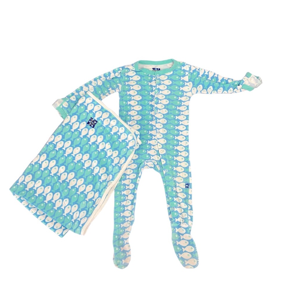 Kickee Pants 6-9 months FISH Bamboo Footed pajamas & matching swaddling blanket